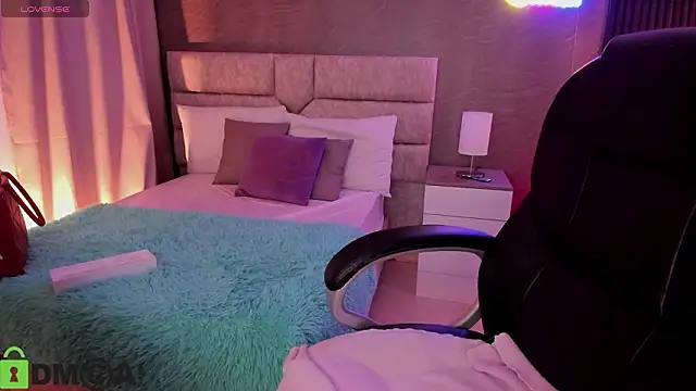 Cristal  adams online show from 01.19.26