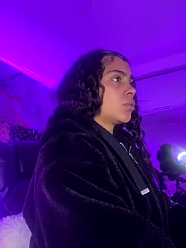 NINA 18 YEARS online show from 11.13.25