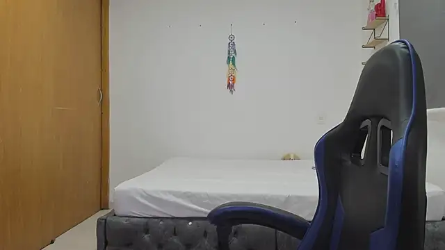 Samanthagax online show from 12.22.25