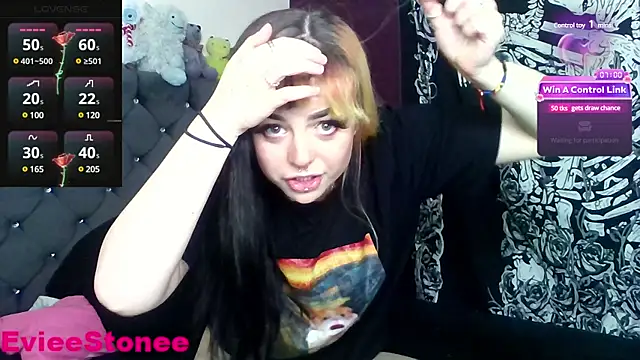 evieestonee4 online show from 02.17.25