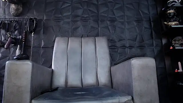 Agata Darkness online show from 03.20.26