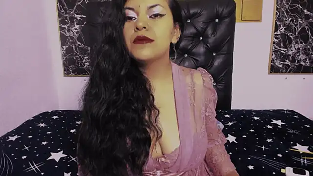 Snapshot of scarlett_w0lf chatting on 03.18.26 scarlett w0lf online show from 03.18.26