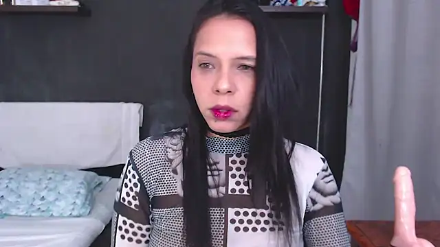 Snapshot of SusanLeroy chatting on 05.12.26 SusanLeroy online show from 05.12.26