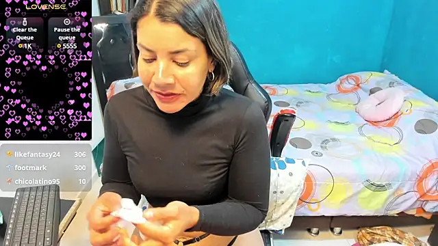 Snapshot of peanut_tangerine chatting on 03.23.25 peanut tangerine online show from 03.23.25