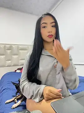 SOPHIACANDY19  online show from 10.10.25