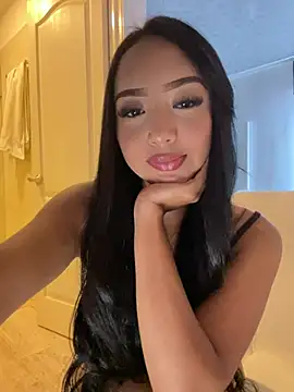Snapshot of SOPHIACANDY19_ chatting on 07.23.26 SOPHIACANDY19 online show from 07.23.26