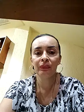 Samantha Sullivan  online show from 09.19.25