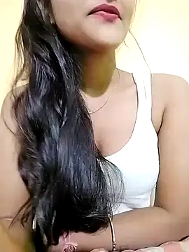 MISSQUEEN48 online show from 12.06.24