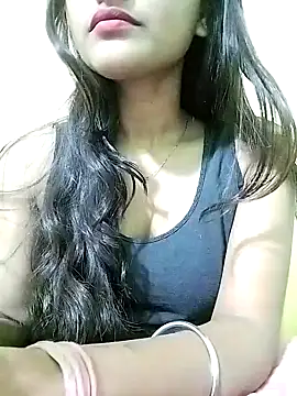 MISSQUEEN48 online show from 01.27.25