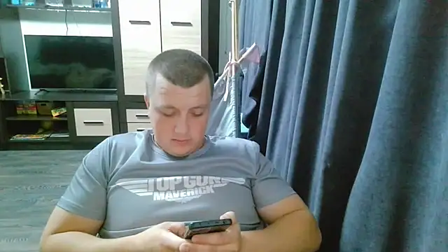 Snapshot of gamblingbum chatting on 06.01.26 gamblingbum online show from 06.01.26