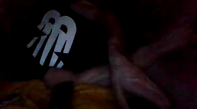 Snapshot of Vicktore007 chatting on 12.28.24 Vicktore007 online show from 12.28.24