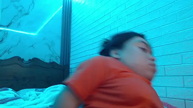 Snapshot of Michelle_Brooks chatting on 02.12.25 Michelle Brooks online show from 02.12.25