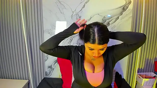 venusowen  online show from 04.09.26