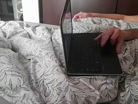 Snapshot of NATURALS2023 chatting on 03.11.25 NATURALS2023 online show from 03.11.25