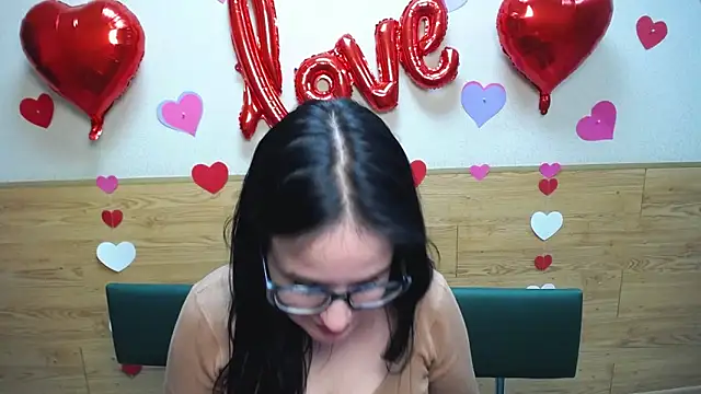 TayaBoret online show from 01.25.25