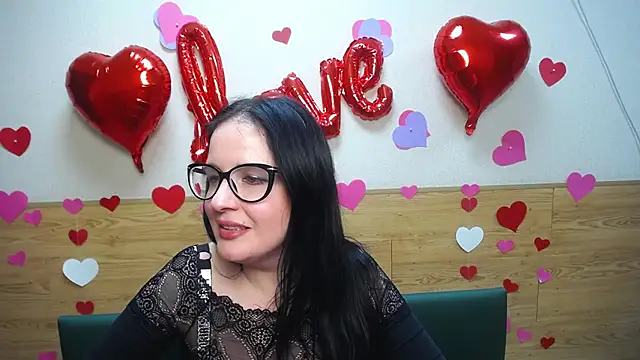 TayaBoret online show from 02.04.25