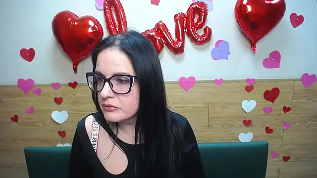 TayaBoret online show from 02.15.25