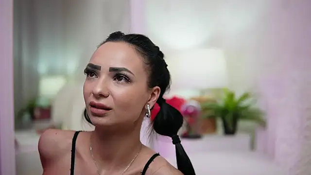 MaraJolie online show from 02.25.25