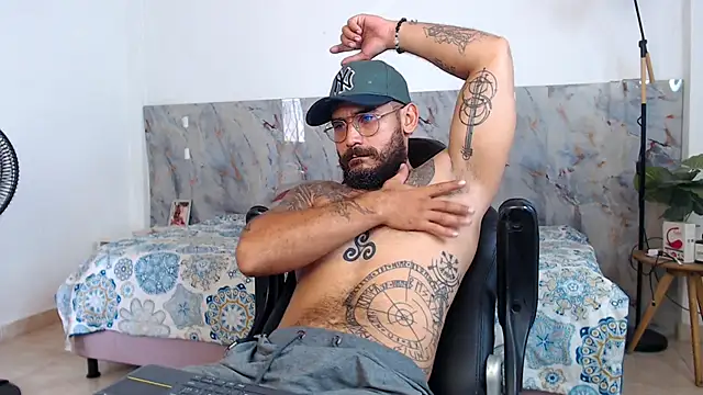 hanz col online show from 11.25.25