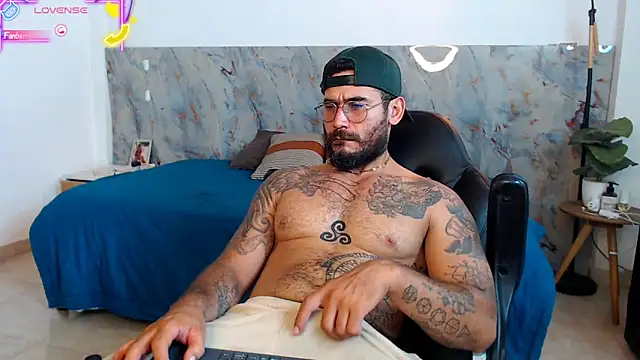 hanz col online show from 12.21.25