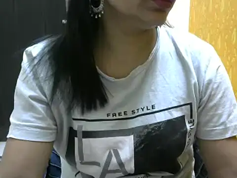l l ish online show from 03.11.25