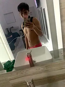 Snapshot of Pedritovergon20cm chatting on 11.20.25 Pedritovergon20cm online show from 11.20.25