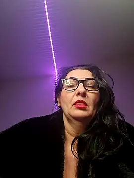 Genoveva73sexy online show from 12.28.24