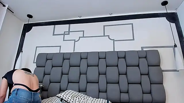 Jade squirtt online show from 02.20.25