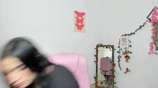 Emic  online show from 11.13.25