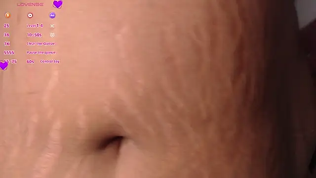 Evelyn Sandoval online show from 03.20.25