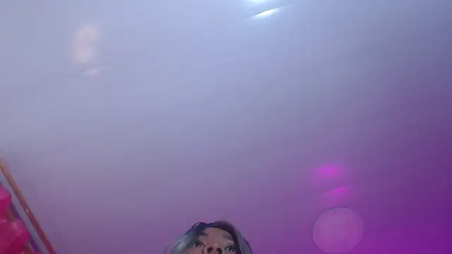 Evelyn Sandoval online show from 10.23.25