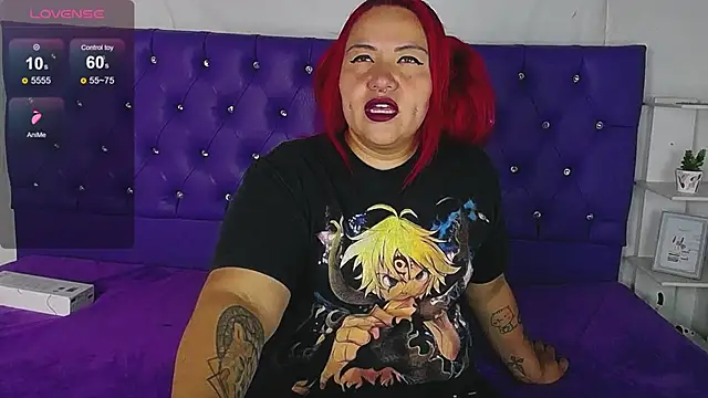 Snapshot of Bruja__Scarlata chatting on 01.12.25 Bruja Scarlata online show from 01.12.25