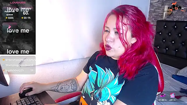 Snapshot of Bruja__Scarlata chatting on 02.08.25 Bruja Scarlata online show from 02.08.25