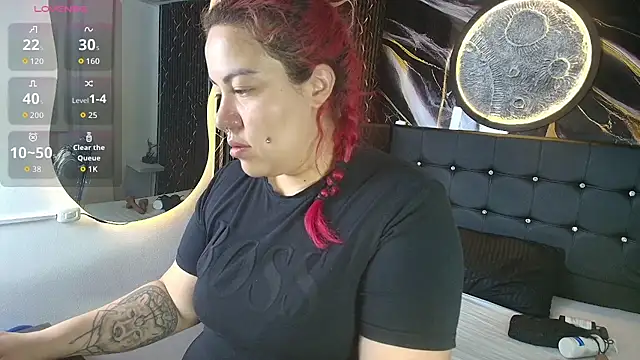 Snapshot of Bruja__Scarlata chatting on 09.11.25 Bruja Scarlata online show from 09.11.25
