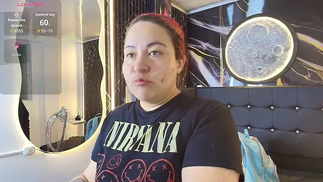 Snapshot of Bruja__Scarlata chatting on 09.16.25 Bruja Scarlata online show from 09.16.25