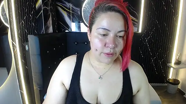 Snapshot of Bruja__Scarlata chatting on 09.18.25 Bruja Scarlata online show from 09.18.25