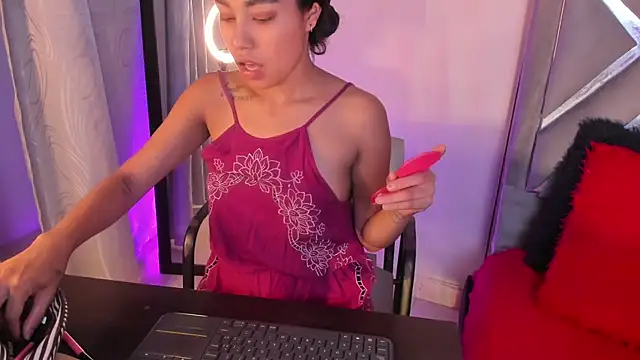 Snapshot of Monica_lopez chatting on 03.06.25 Monica lopez online show from 03.06.25