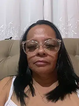 Snapshot of lomagata chatting on 05.31.26 lomagata online show from 05.31.26