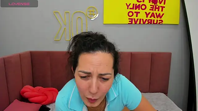 Linda Insatiable online show from 03.14.25