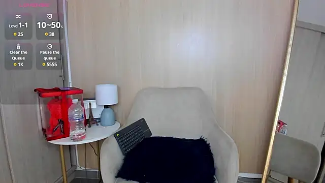 Snapshot of Sofisaenz_ chatting on 01.15.25 Sofisaenz online show from 01.15.25