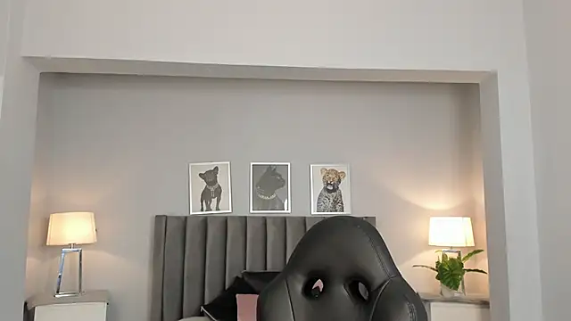 Madie  collins online show from 02.28.25