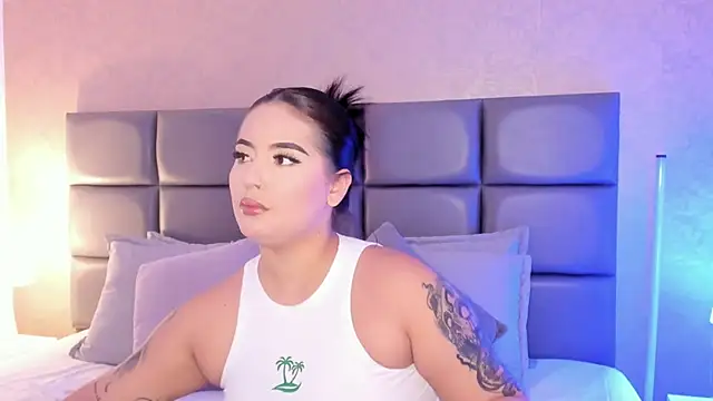 Snapshot of SpicySugar_ chatting on 02.08.26 SpicySugar online show from 02.08.26