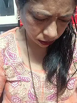 Urmila bhabhii online show from 11.11.25