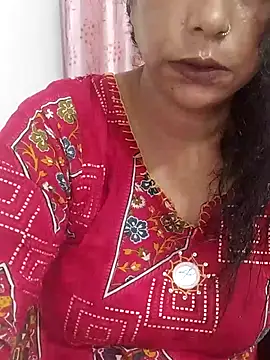 Snapshot of Urmila_bhabhii chatting on 07.29.26 Urmila bhabhii online show from 07.29.26