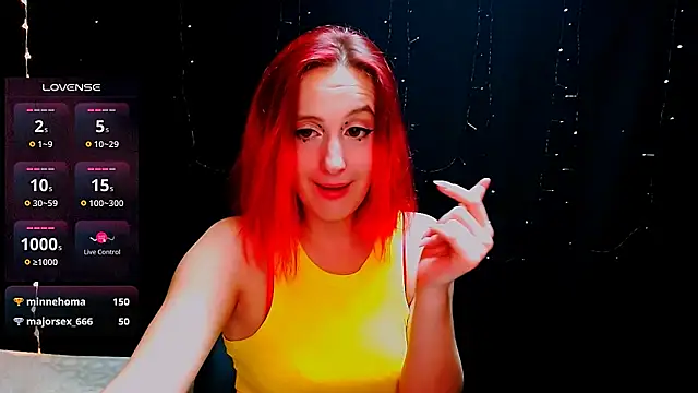 AgathaNoxe online show from 02.04.25