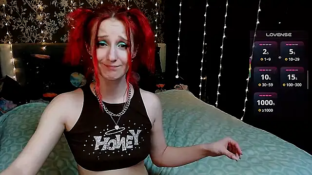 AgathaNoxe online show from 03.08.25