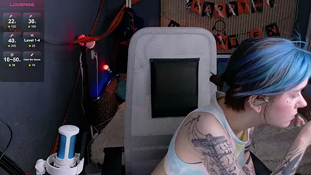 Snapshot of Cumpotik_Eve chatting on 01.14.26 Cumpotik Eve online show from 01.14.26