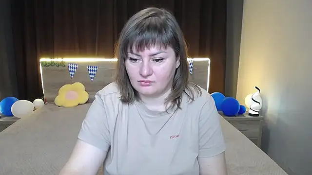 ZannaDreil online show from 09.28.25