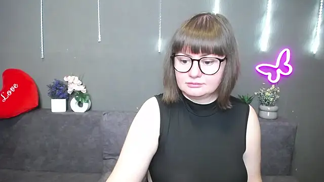 ZannaDreil online show from 03.11.26