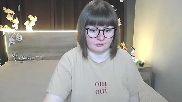 ZannaDreil online show from 04.07.26